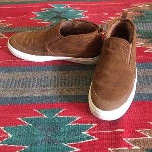 Boys Old Navy slip on shoes size 2